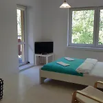 W Chmurach Guest house 3*